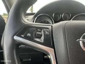 Opel Insignia (2017) thumbnail 18