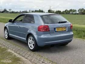 Audi A3 (2010) thumbnail 11
