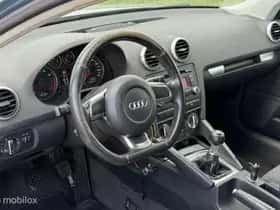 Audi A3 (2010) thumbnail 16