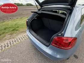 Audi A3 (2010) thumbnail 8