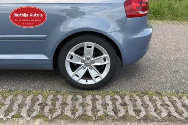 Audi A3 (2010) thumbnail 10