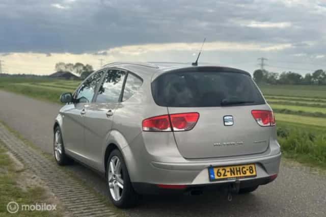 SEAT Altea (2010) thumbnail 12