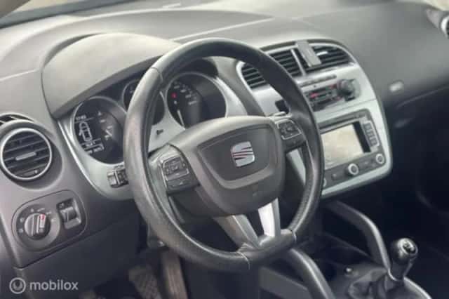 SEAT Altea (2010) thumbnail 16