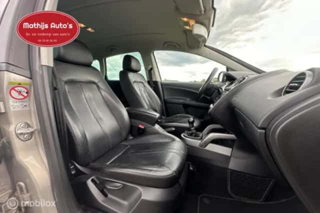 SEAT Altea (2010) thumbnail 4