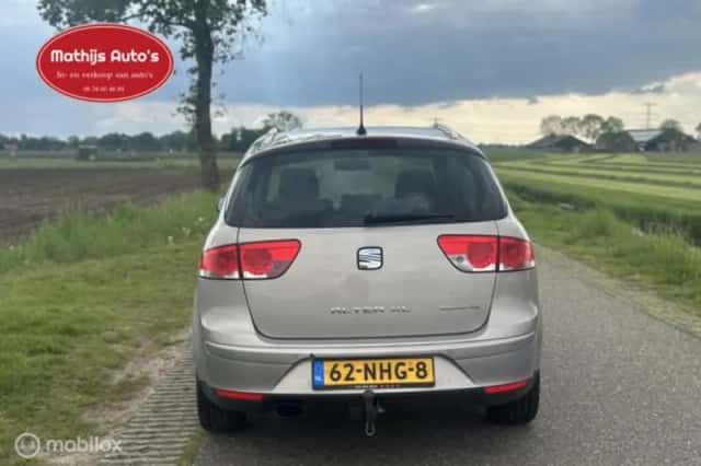 SEAT Altea (2010) thumbnail 7
