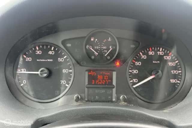 Citroën Jumpy (2015) thumbnail 20