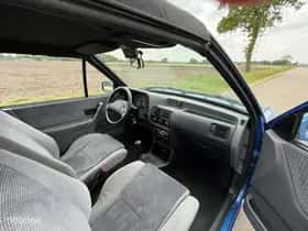 Ford Escort (2011) thumbnail 14