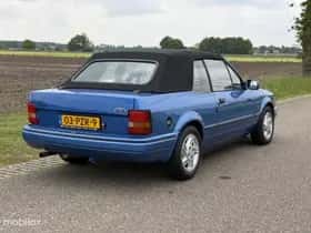 Ford Escort (2011) thumbnail 17