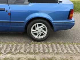 Ford Escort (2011) thumbnail 20
