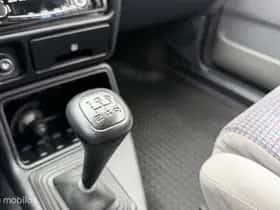 Ford Escort (2011) thumbnail 26