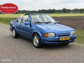 Ford Escort (2011) thumbnail 4