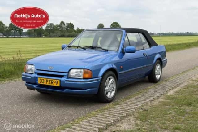 Ford Escort (2011) thumbnail 9