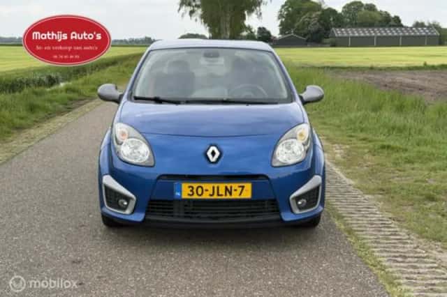Renault Twingo (2009) thumbnail 2