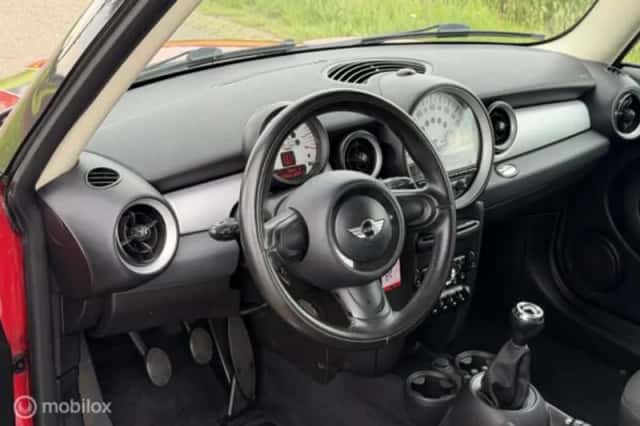 MINI Mini (2022) thumbnail 11