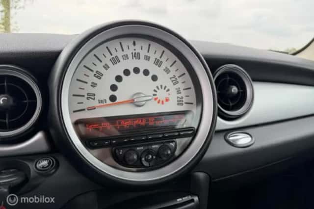 MINI Mini (2022) thumbnail 17