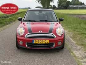 MINI Mini (2022) thumbnail 3