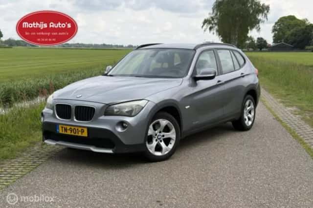 BMW X1 (2018) thumbnail 1