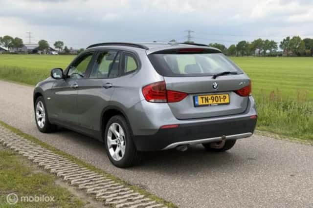 BMW X1 (2018) thumbnail 13