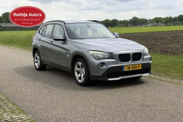 BMW X1 (2018) thumbnail 6