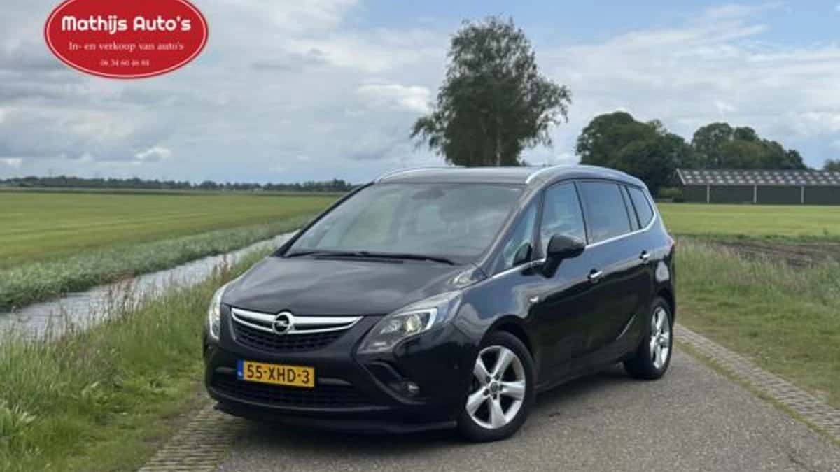 Opel Zafira (2012) — foto 1