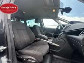 Opel Zafira (2012) thumbnail 7