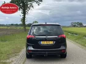 Opel Zafira (2012) thumbnail 9