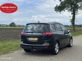 Opel Zafira (2012) thumbnail 10