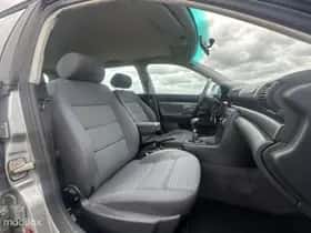Audi A4 (1997) thumbnail 11