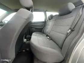 Audi A4 (1997) thumbnail 12