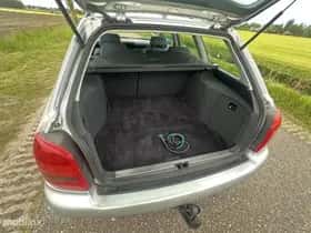Audi A4 (1997) thumbnail 13