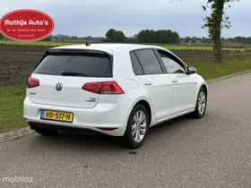 Volkswagen Golf (2015) thumbnail 7