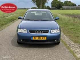 Audi A3 (2002) thumbnail 2