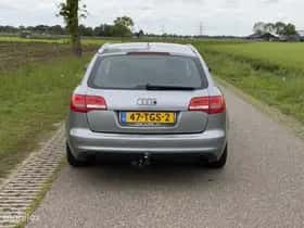 Audi A6 (2012) thumbnail 12