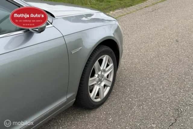 Audi A6 (2012) thumbnail 9