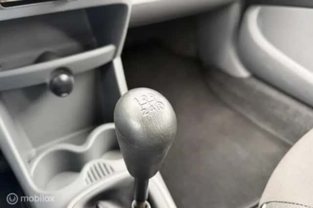 Peugeot 107 (2009) thumbnail 17