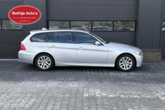 BMW 3-Serie (2006) thumbnail 2