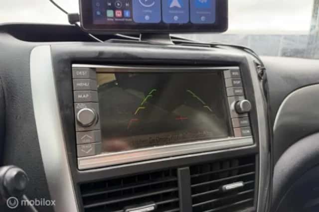 Subaru Forester (2010) thumbnail 14