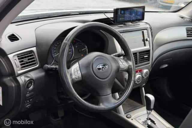 Subaru Forester (2010) thumbnail 21