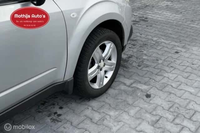 Subaru Forester (2010) thumbnail 10