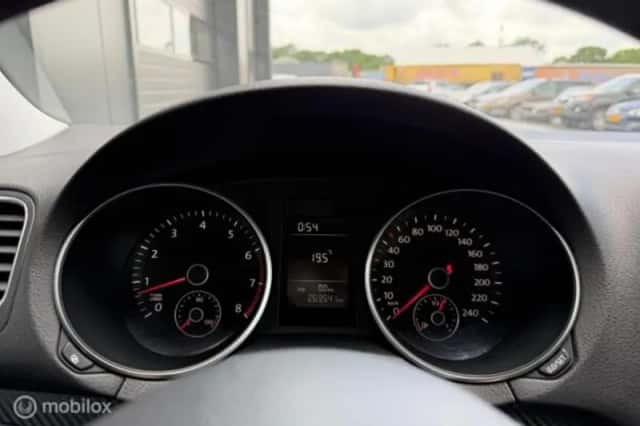 Volkswagen Golf (2014) thumbnail 17