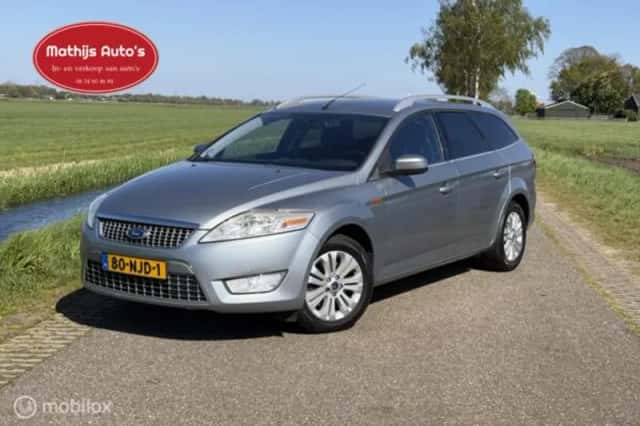 Ford Mondeo (2010) thumbnail 1