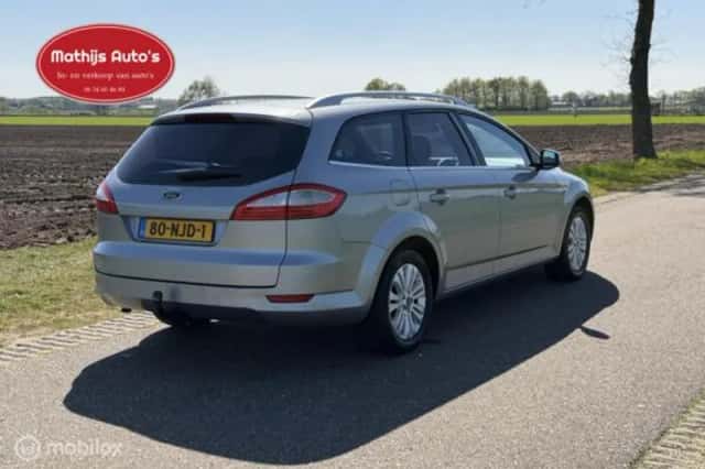 Ford Mondeo (2010) thumbnail 7