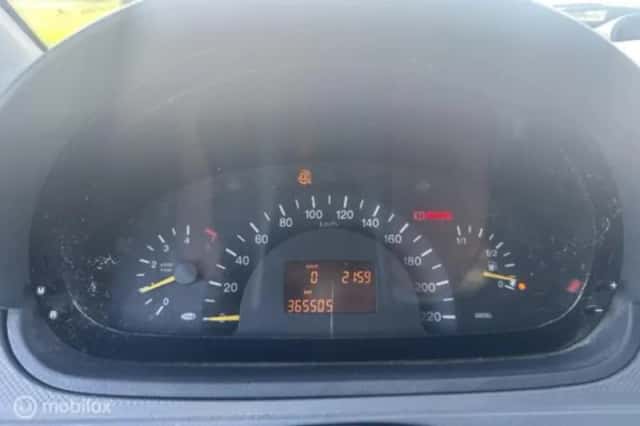 Mercedes-Benz Vito (2005) thumbnail 16