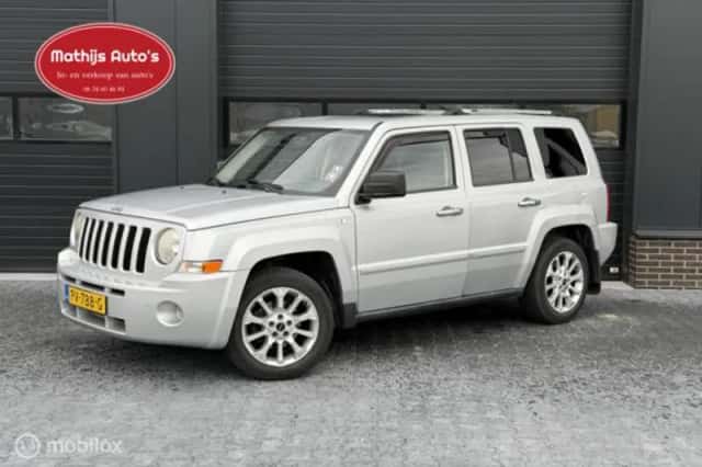 Jeep Patriot (2017) thumbnail 1
