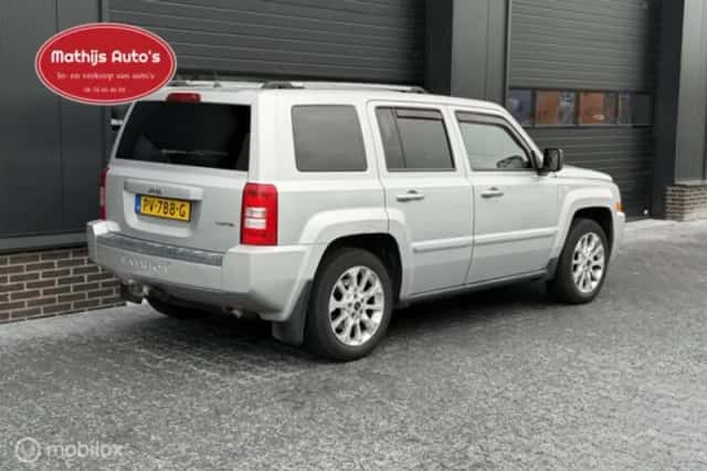 Jeep Patriot (2017) thumbnail 5