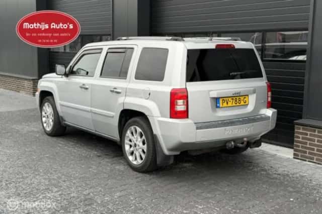 Jeep Patriot (2017) thumbnail 6