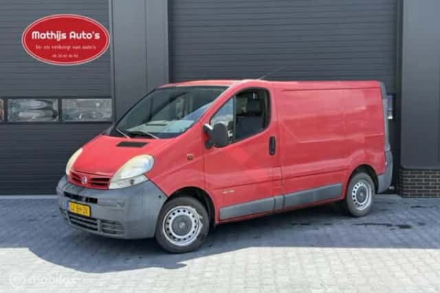 Nissan Primastar (2003) thumbnail 1