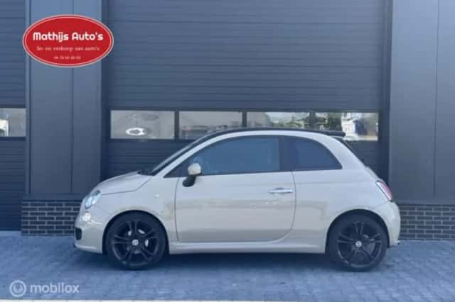 Fiat 500 (2015) thumbnail 2