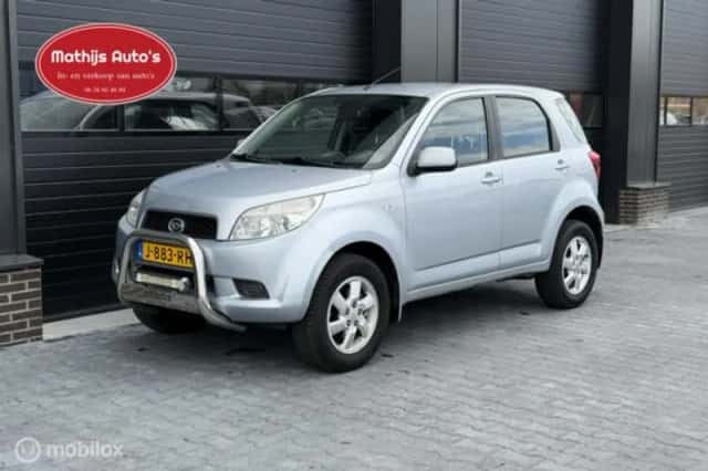 Daihatsu Terios (2007) thumbnail 4