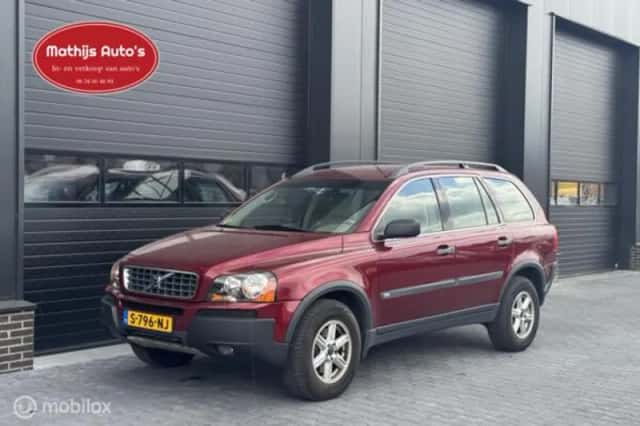 Volvo XC90 (2004) thumbnail 6